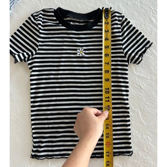 Bundle of 2 Striped Cropped Tee - Picture 9 of 10